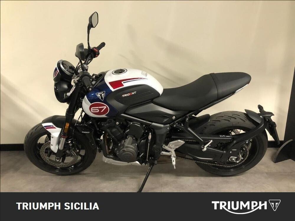 Triumph Trident 660 Triple Tribute Edition (2024) (4)