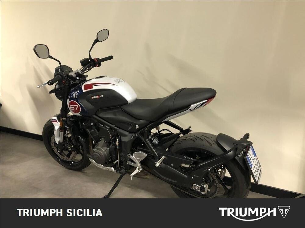 Triumph Trident 660 Triple Tribute Edition (2024) (5)