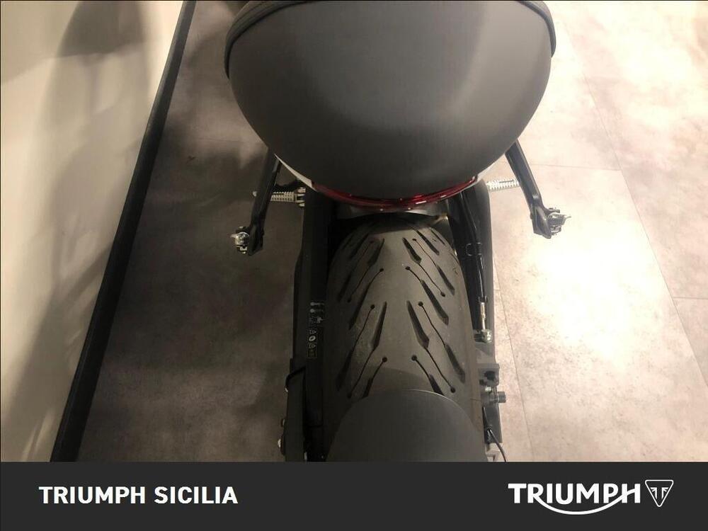 Triumph Trident 660 Triple Tribute Edition (2024) (15)