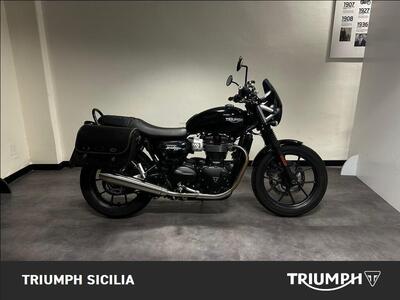 Triumph Street Twin 900 (2016) usata