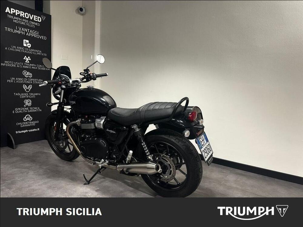 Triumph Street Twin 900 (2016) (10)