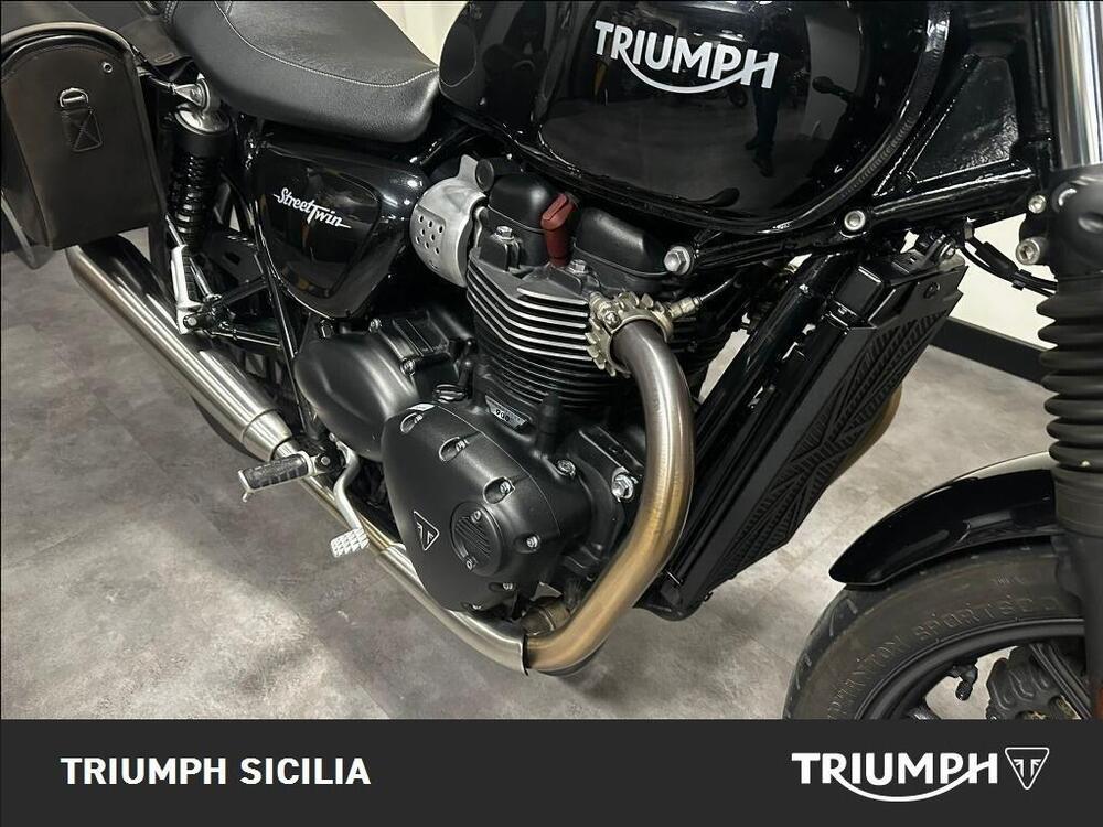 Triumph Street Twin 900 (2016) (8)