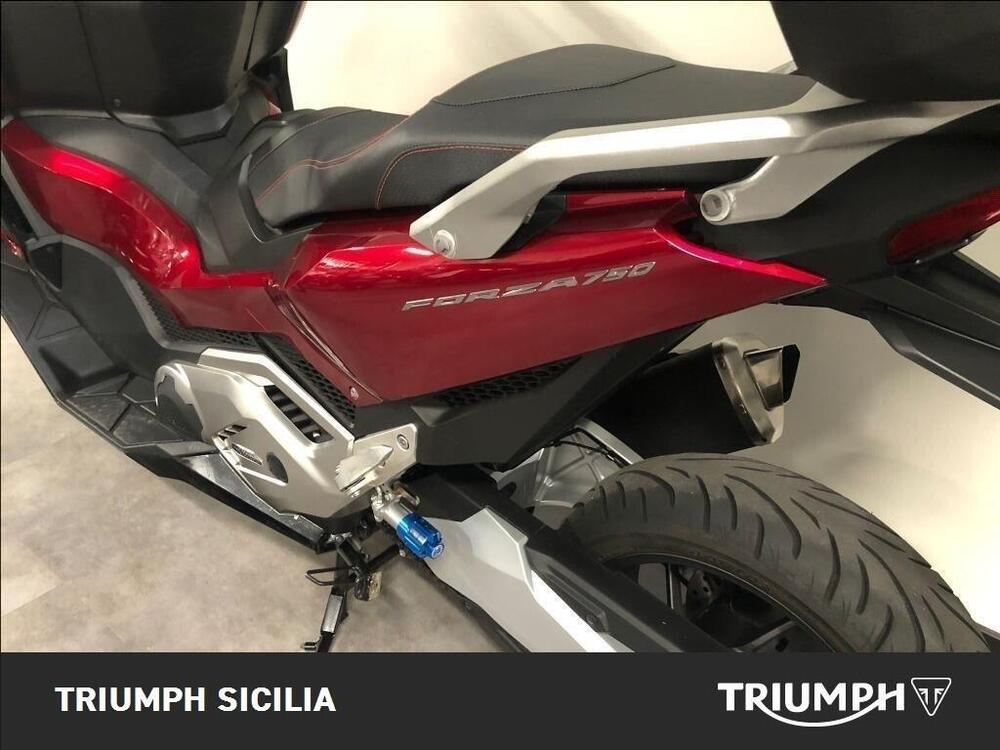 Honda Forza 750 DCT (2021 - 24) (17)