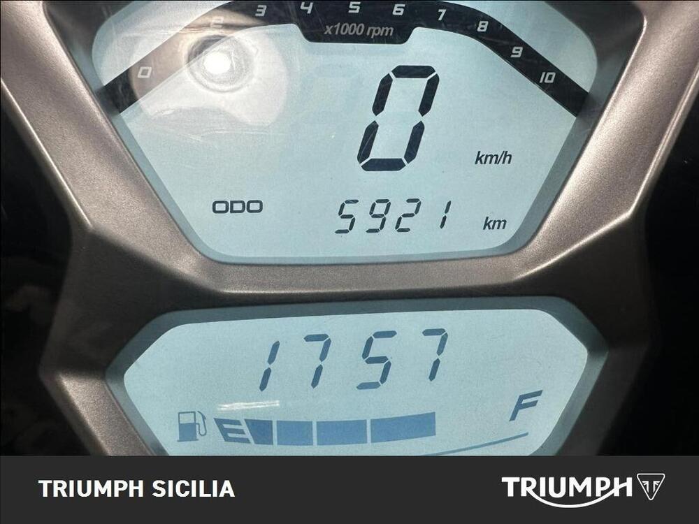 Kymco People 200i S (2021 - 26) (15)