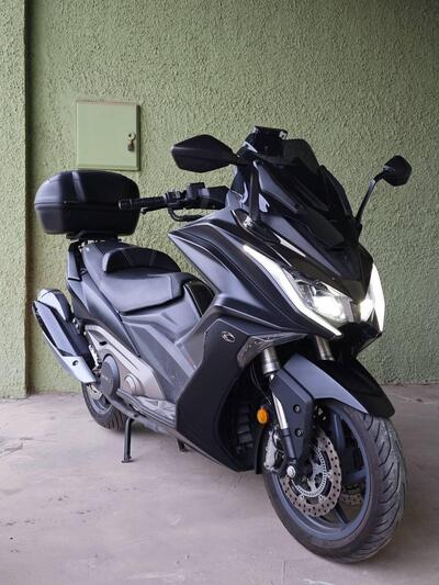 Kymco AK 550 (2017 - 19) usata