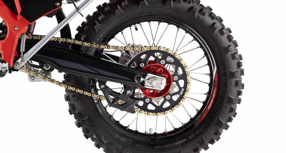 Rieju MR 300 Pro (2026) (2)