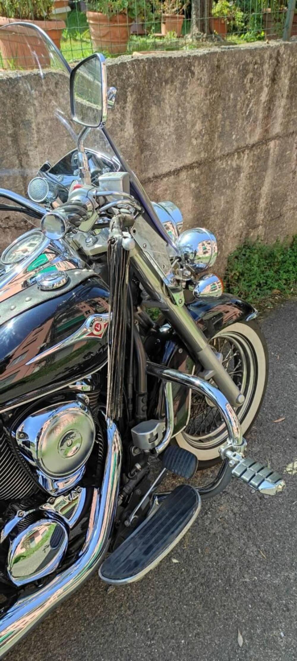 Kawasaki Vulcan VN 900 Classic (2006 - 10) (2)