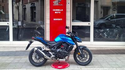 Honda CB 750 Hornet (2025) usata