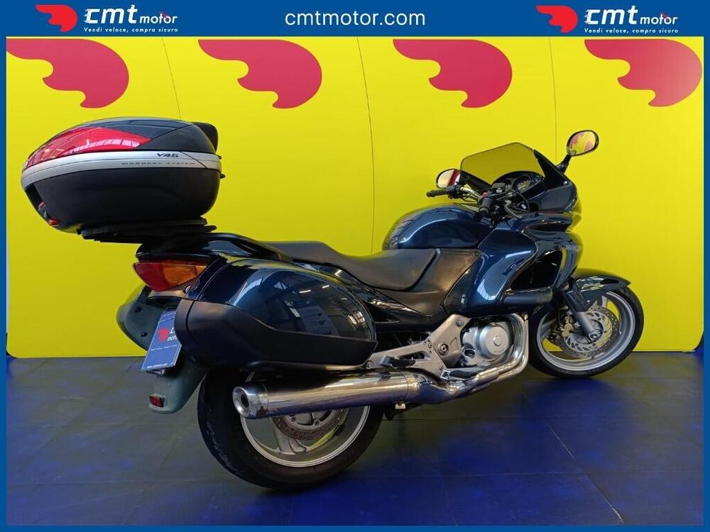 Honda Deauville 650 (1998 - 01) (4)