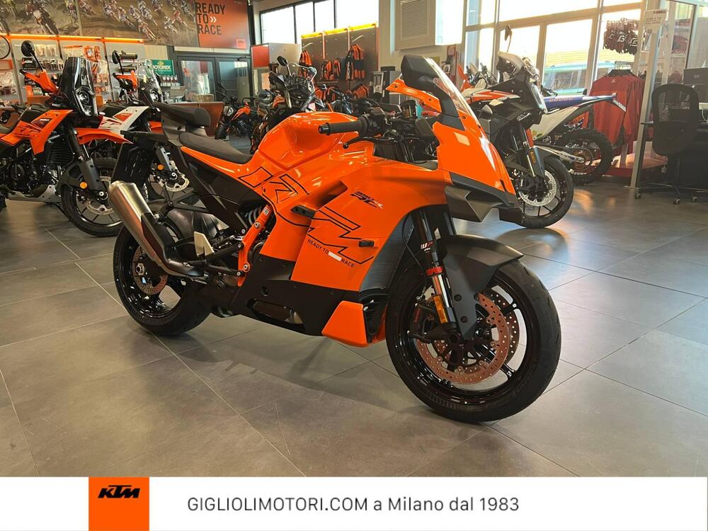 KTM 990 RC R (2026) (2)