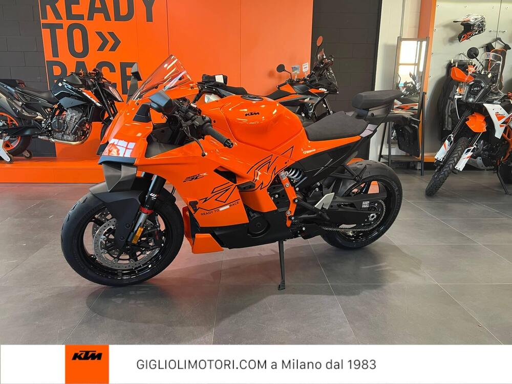 KTM 990 RC R (2026) (3)