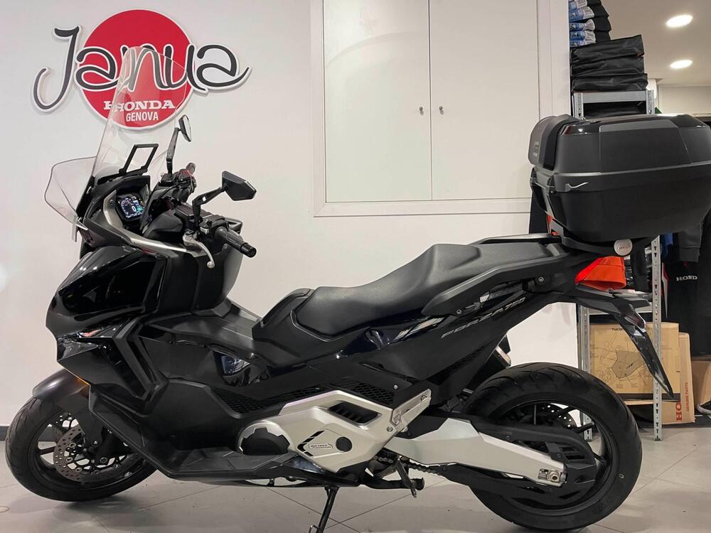 Honda Forza 750 DCT (2021 - 24) (9)