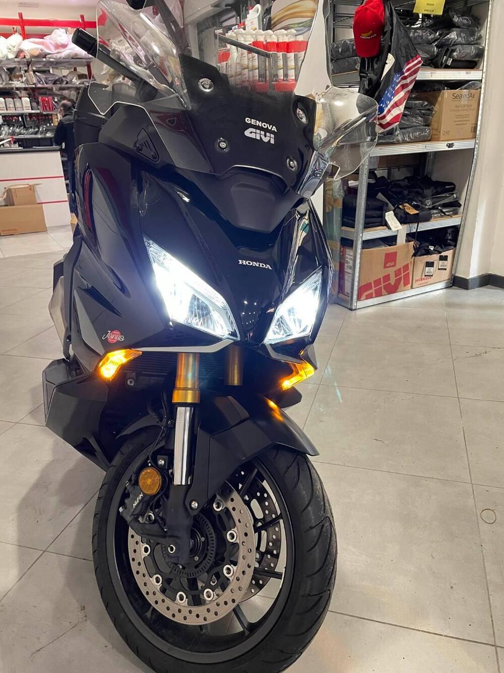 Honda Forza 750 DCT (2021 - 24) (5)