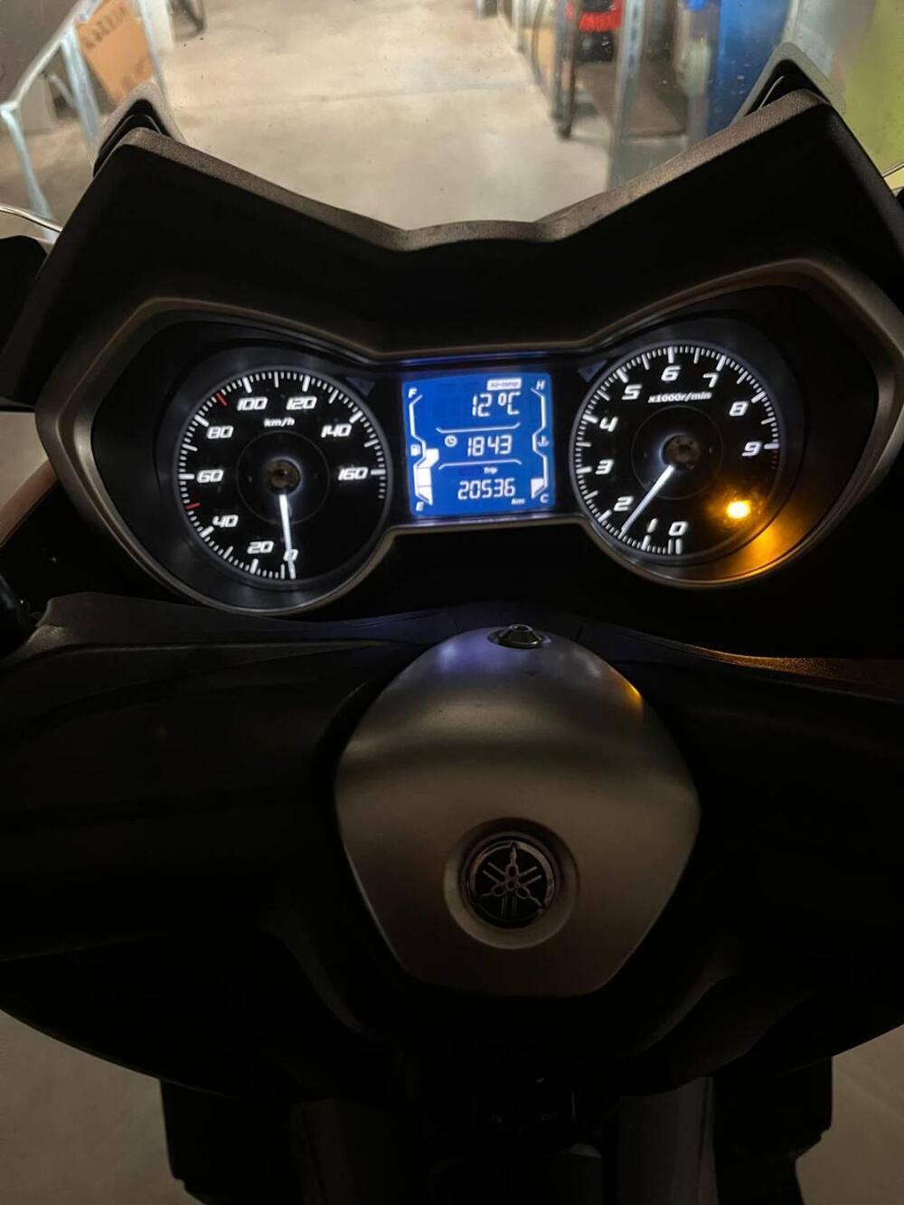 Yamaha X-Max 300 ABS (2017 - 20) (8)