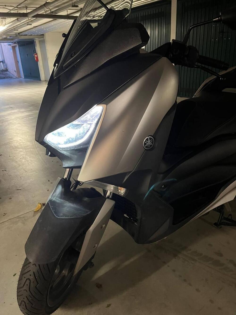 Yamaha X-Max 300 ABS (2017 - 20) (9)