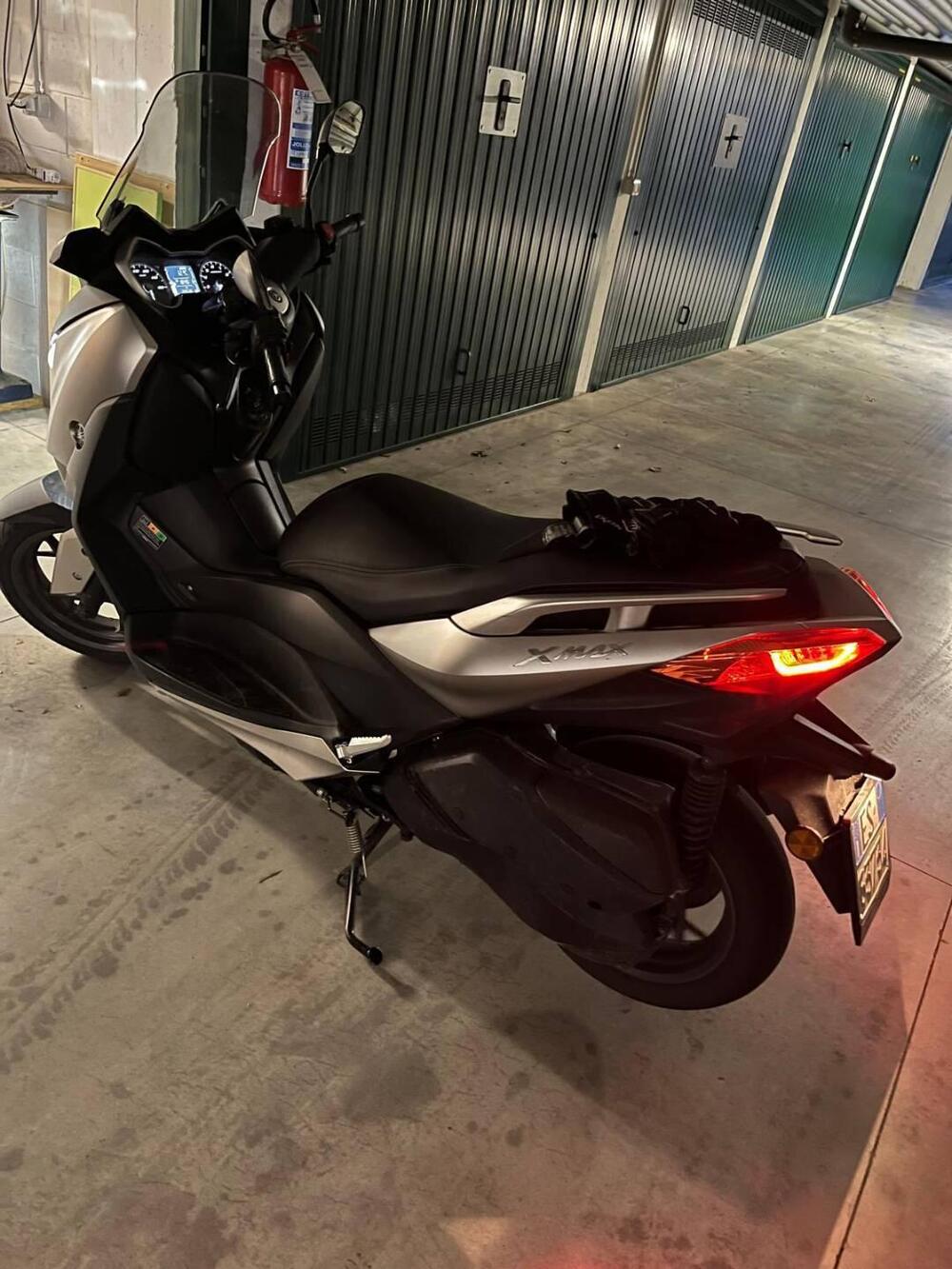 Yamaha X-Max 300 ABS (2017 - 20) (10)