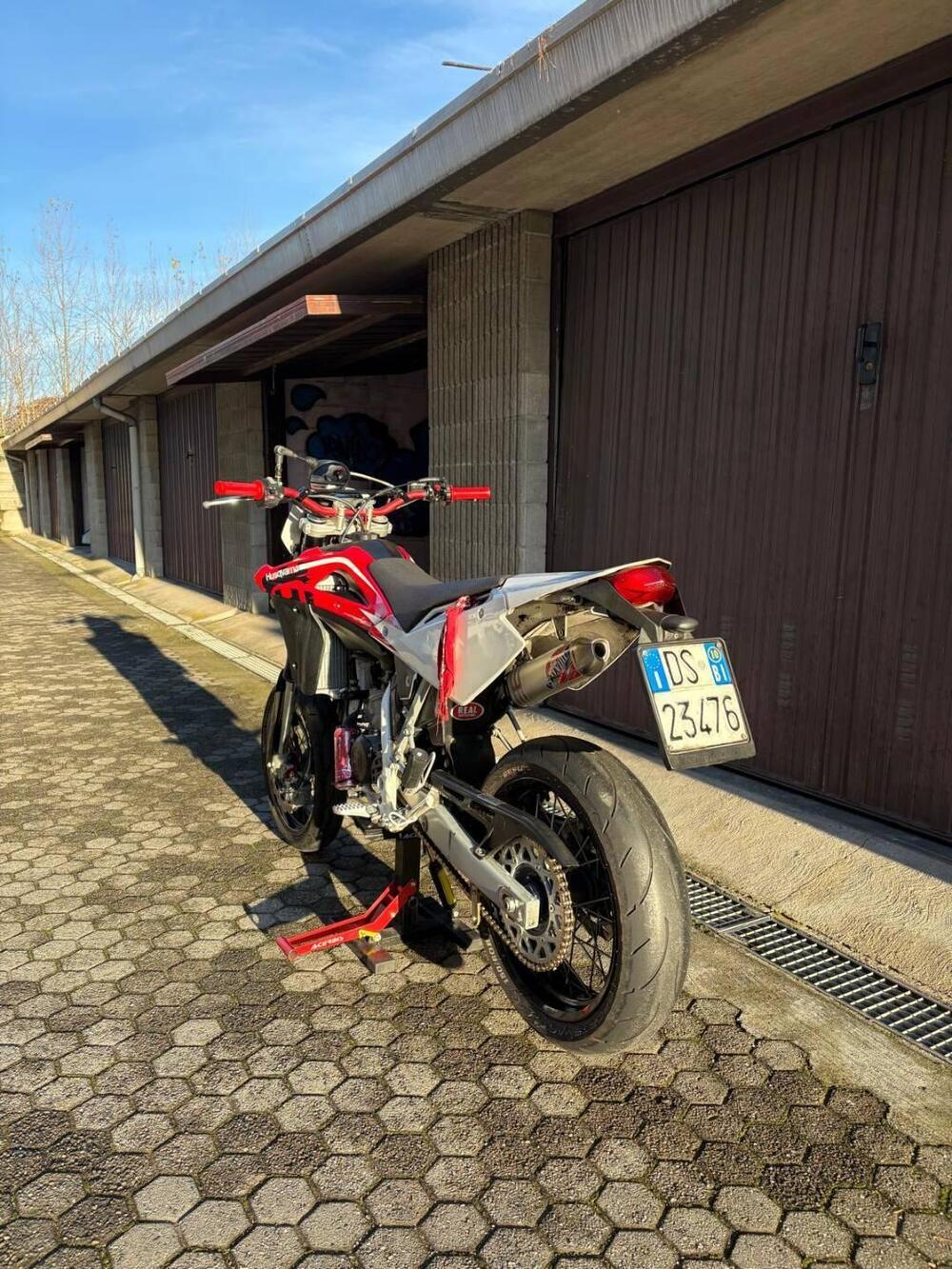 Husqvarna SMS 125 4 (2010 - 12) (2)