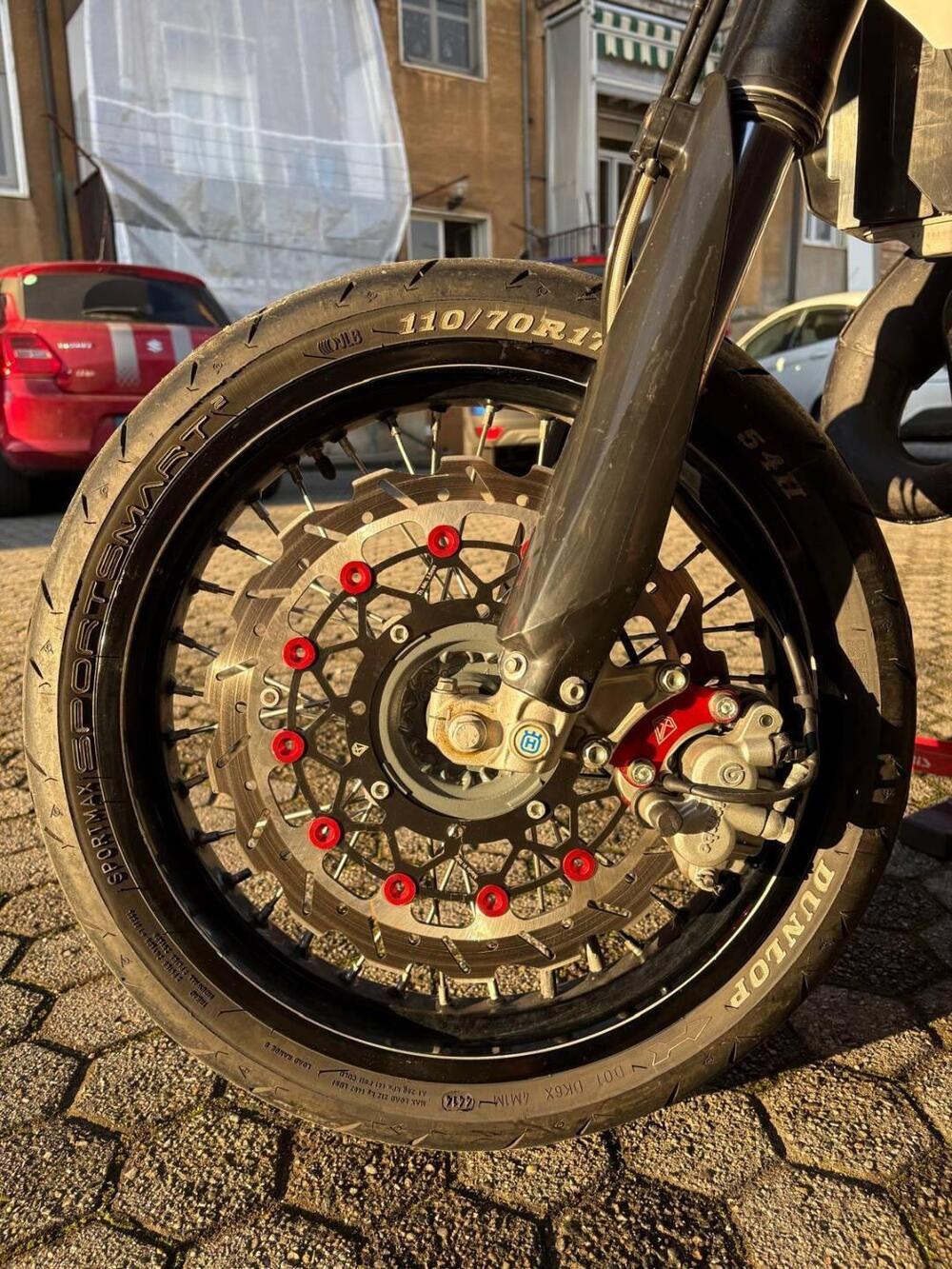 Husqvarna SMS 125 4 (2010 - 12) (5)