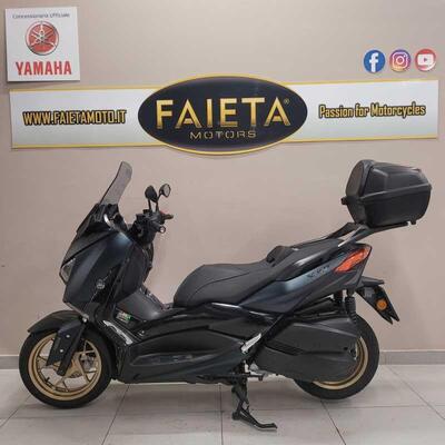 Yamaha X-Max 300 Tech Max (2021 - 24) usata