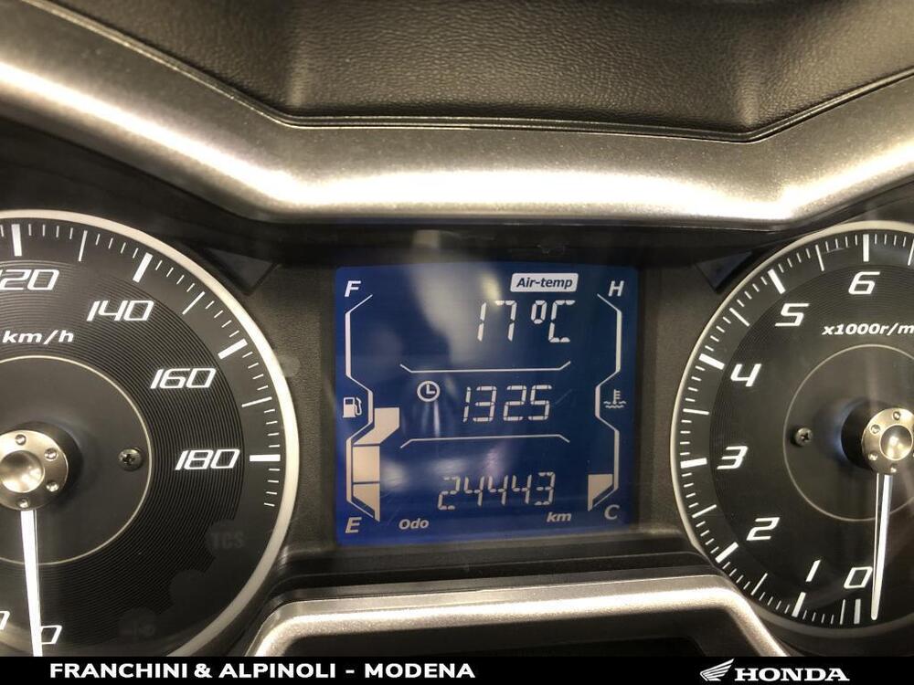 Yamaha X-Max 400 ABS (2017 - 20) (4)