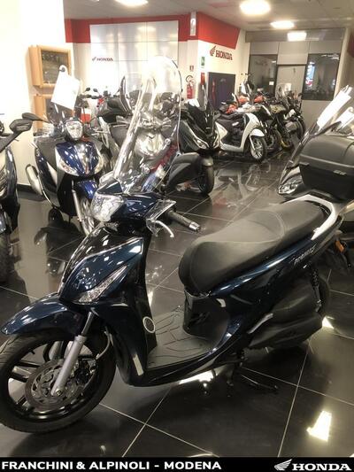 Kymco People 200i S (2021 - 26) usata