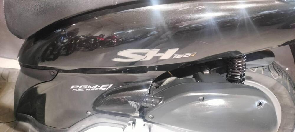 Honda SH 150 i (2005 - 08) (6)