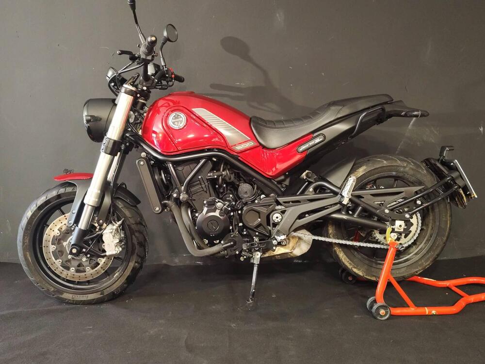 Benelli Leoncino 500 (2021 - 25) (2)