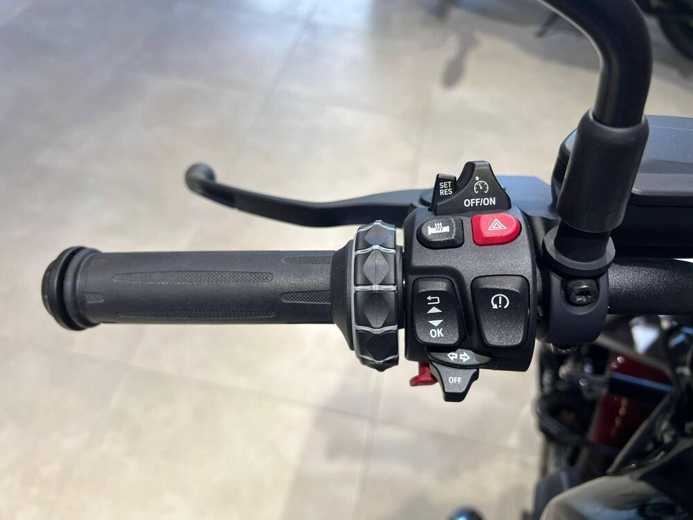 Bmw R 12 (2024 - 26) (8)