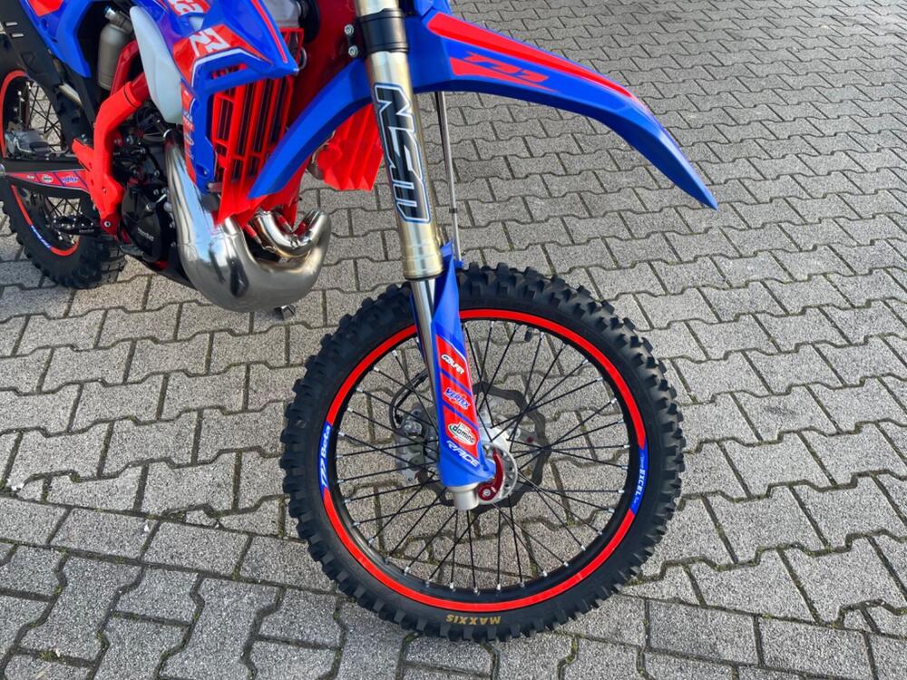 Betamotor RR 200 2T Enduro Race (2026) (10)