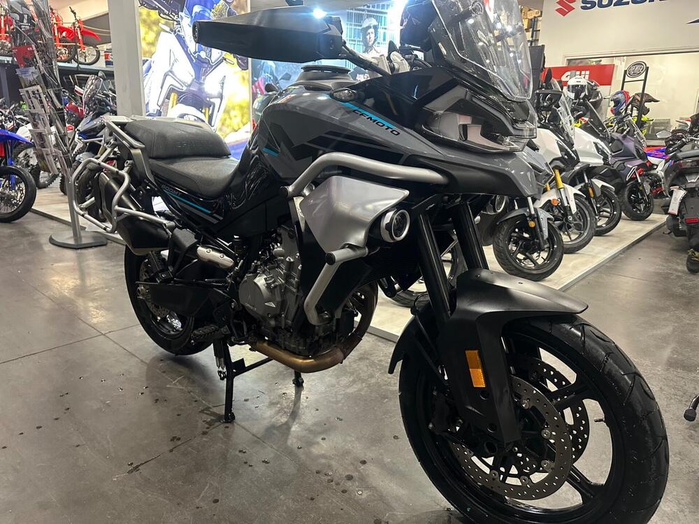 CFMOTO 800MT Sport (2022 - 26) (3)