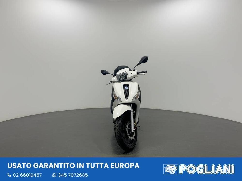 Piaggio Medley 150 S ABS (2021 - 25) (3)