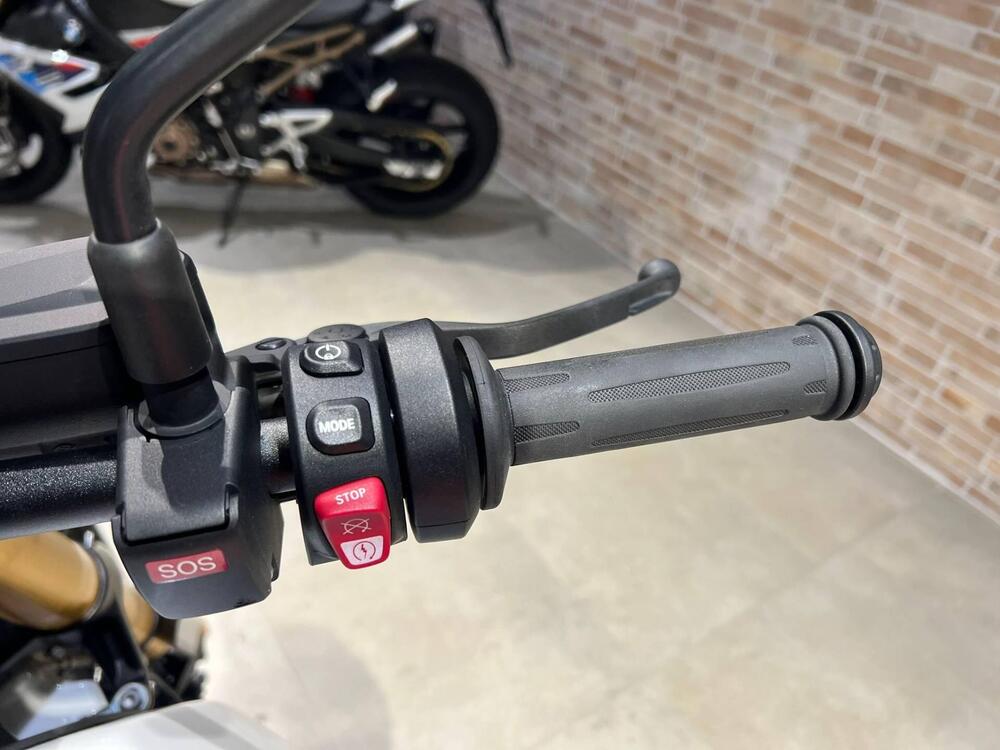 Bmw R 12 G/S (2026) (11)