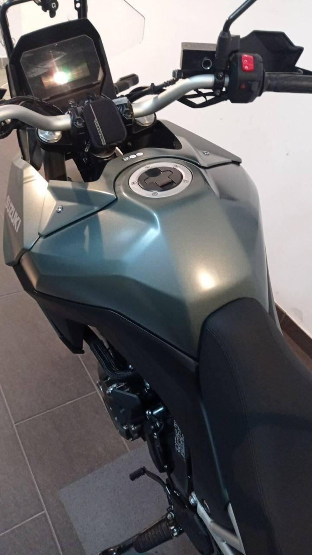 Suzuki V-Strom 800SE (2023 - 24) (5)