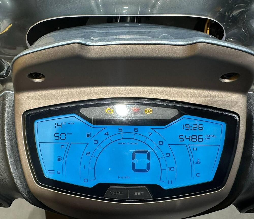 Piaggio Medley 125 ABS (2021 - 24) (5)