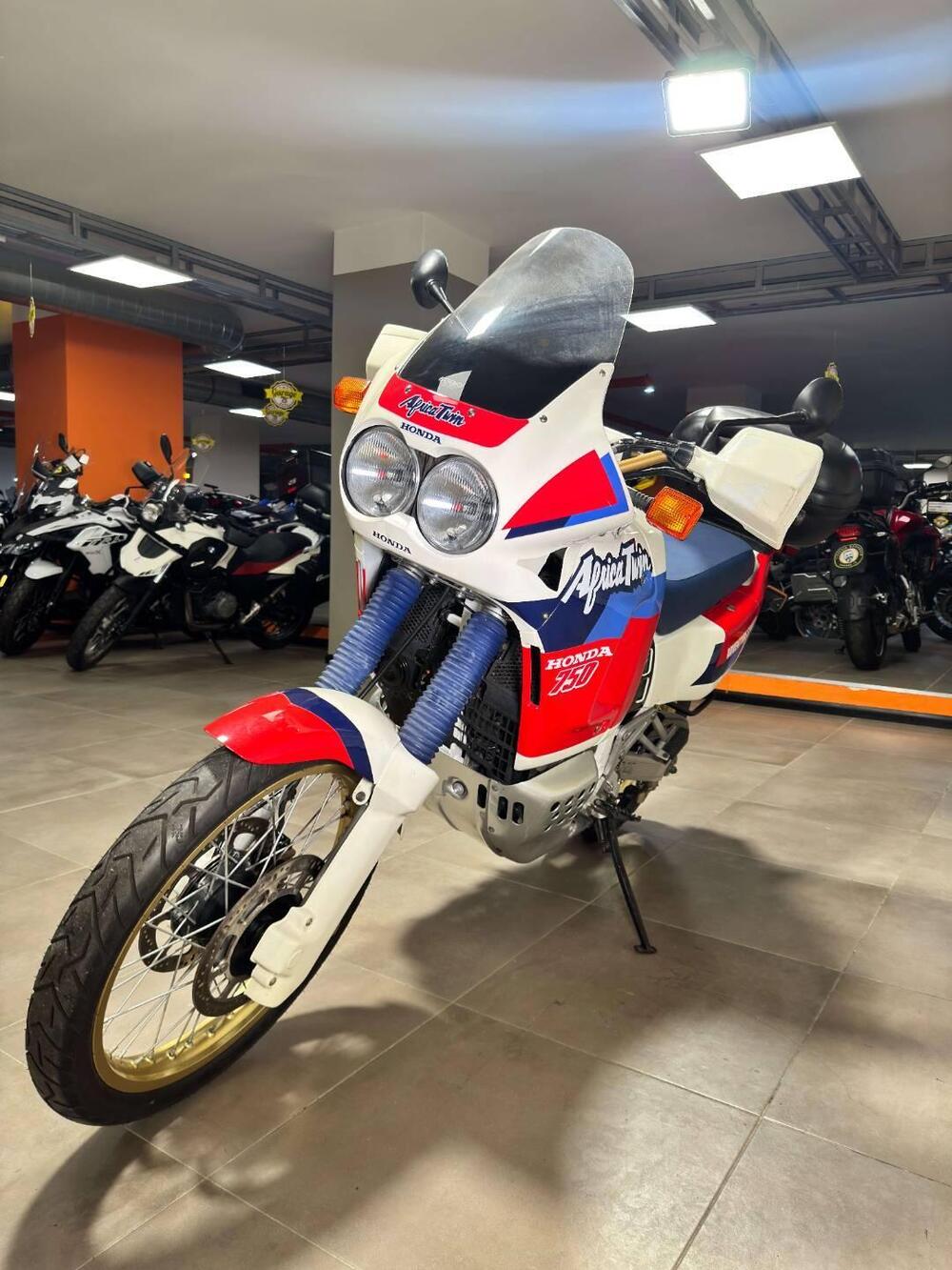 Honda Africa Twin XRV 750 (1996 - 02) (3)