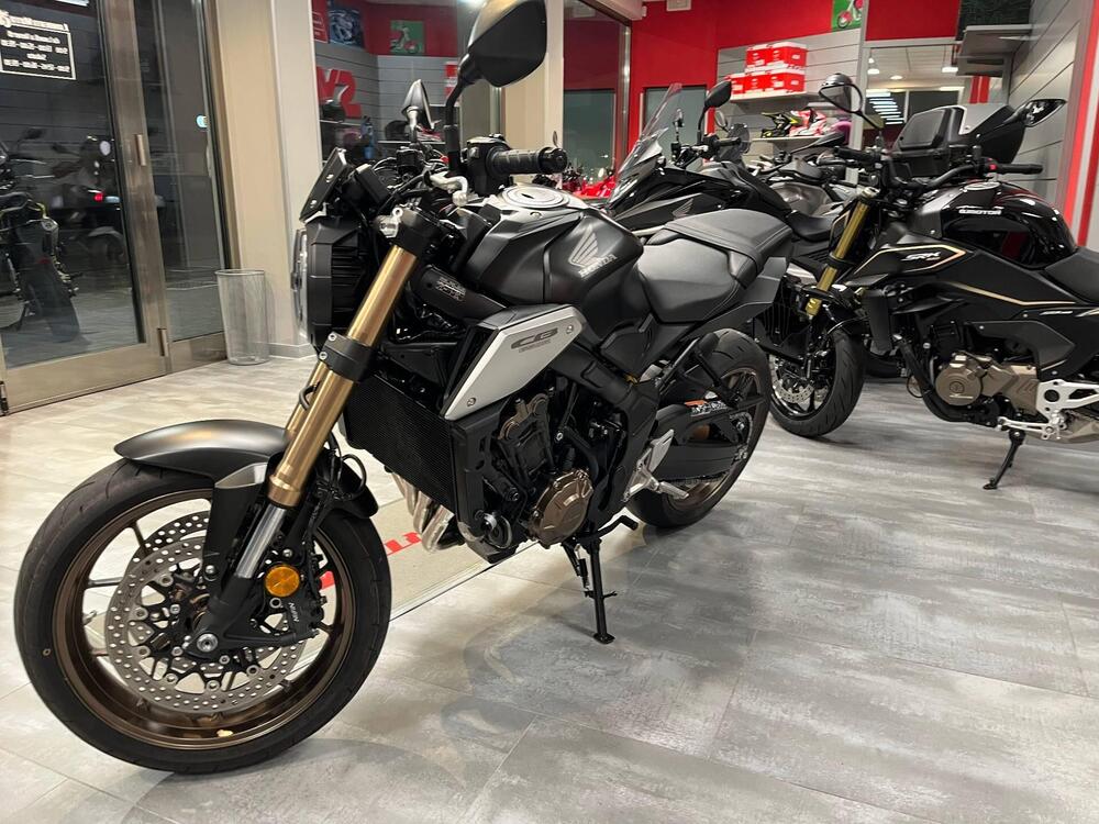 Honda CB 650 R (2021 - 23) (3)