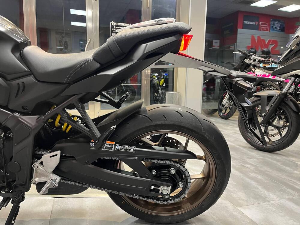 Honda CB 650 R (2021 - 23) (14)