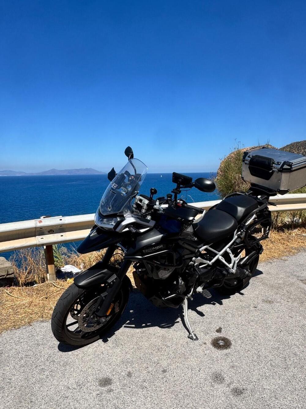 Triumph Tiger 1200 GT Pro (2022 - 23) (2)