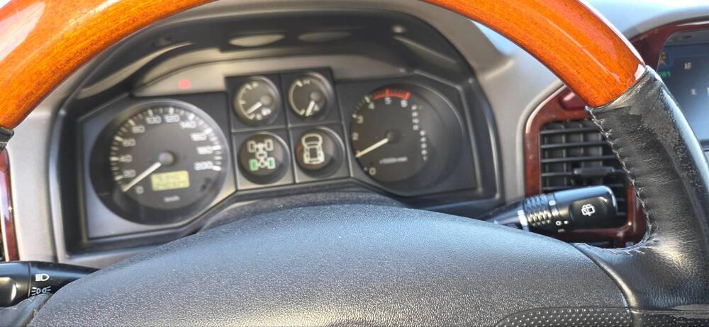 Mitsubishi Pajero usata a Pordenone (5)