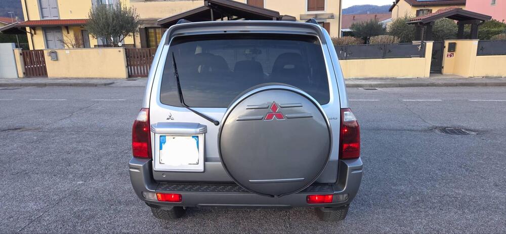 Mitsubishi Pajero usata a Pordenone (12)