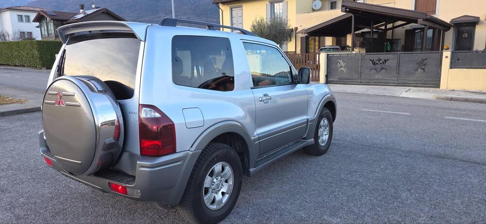 Mitsubishi Pajero usata a Pordenone (14)