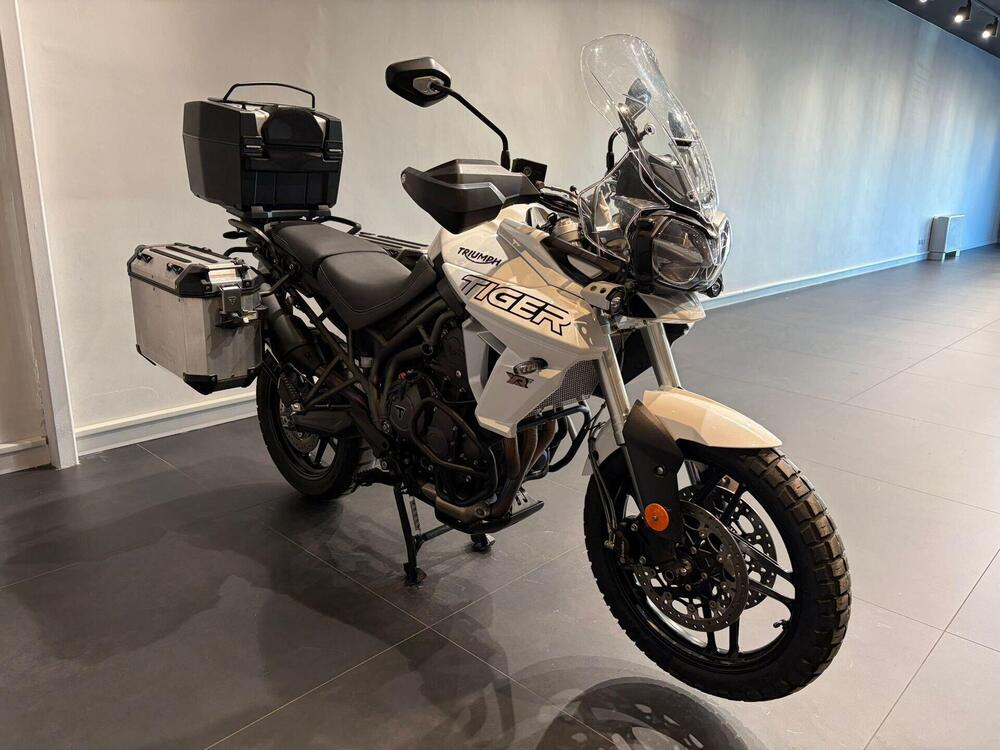 Triumph Tiger 800 XRt (2018 - 20) (2)