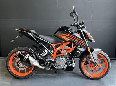 KTM 125 Duke (2021 - 23) usata