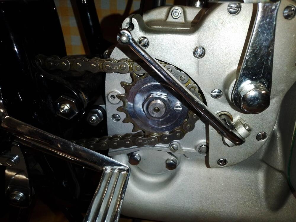 Gilera Saturno Piuma Replica (3)