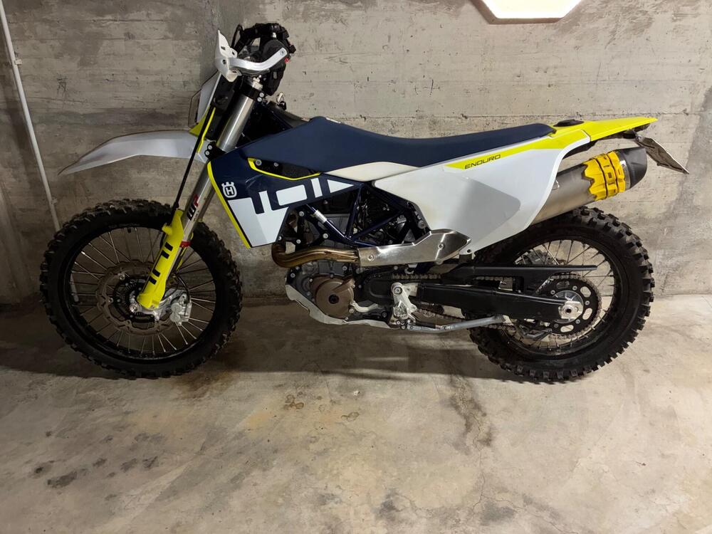 Husqvarna 701 Enduro (2023 - 25) (4)