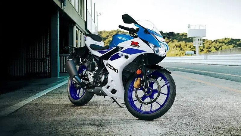 Suzuki GSX-R125 2026: prezzo e dotazione della sportiva entry-level per patente A1