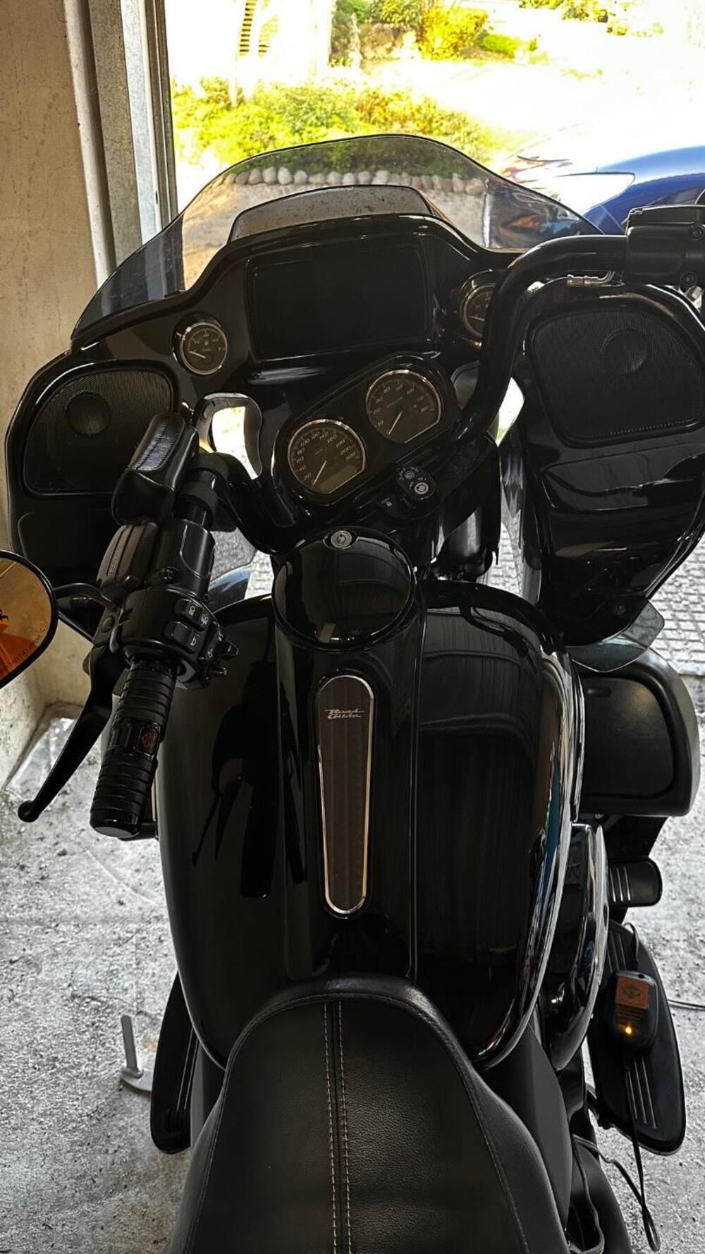 Harley-Davidson 114 Road Glide Special (2019 - 20) - FLTRXS (12)