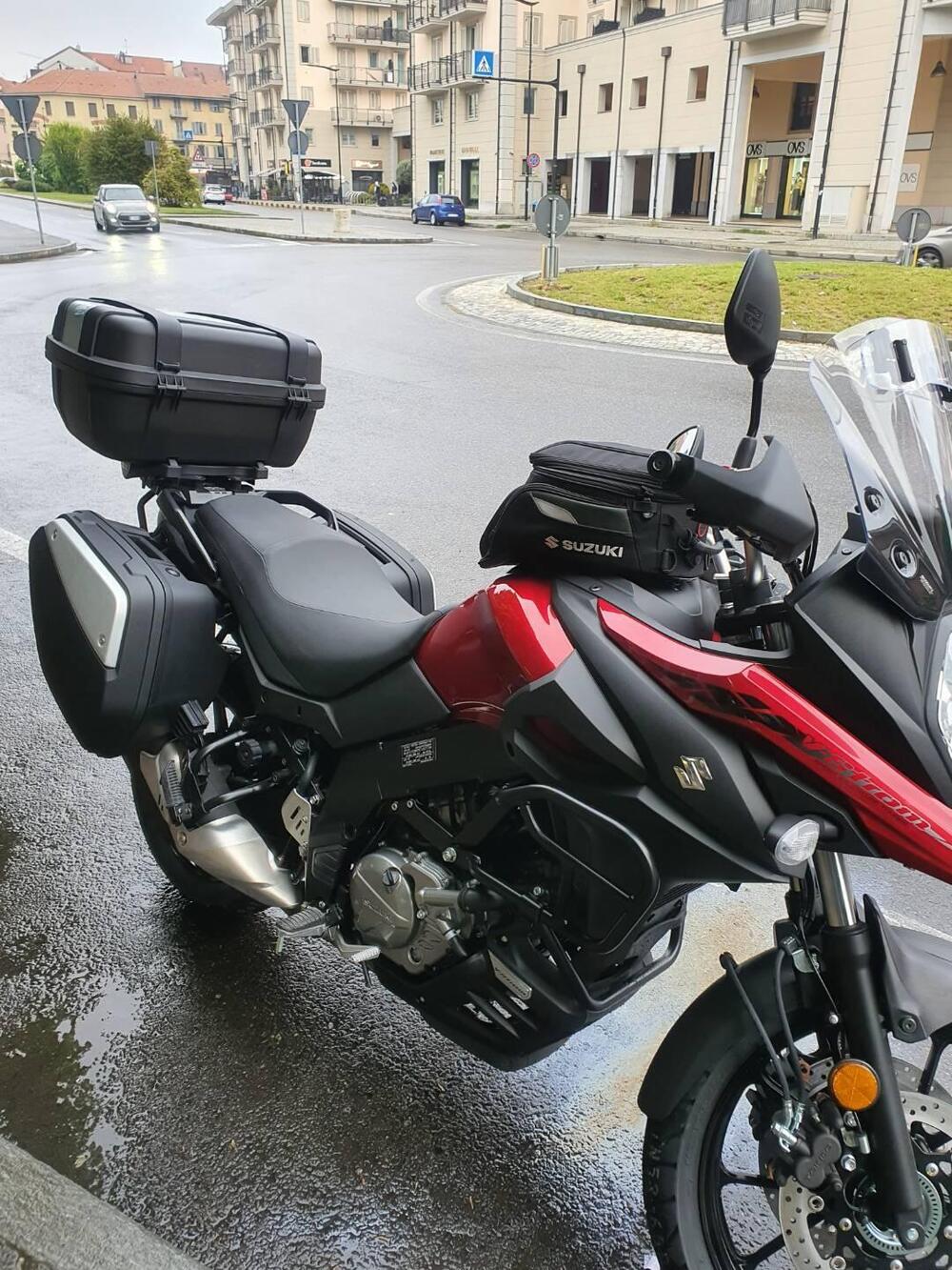Suzuki V-Strom 650 (2021 - 25) (2)