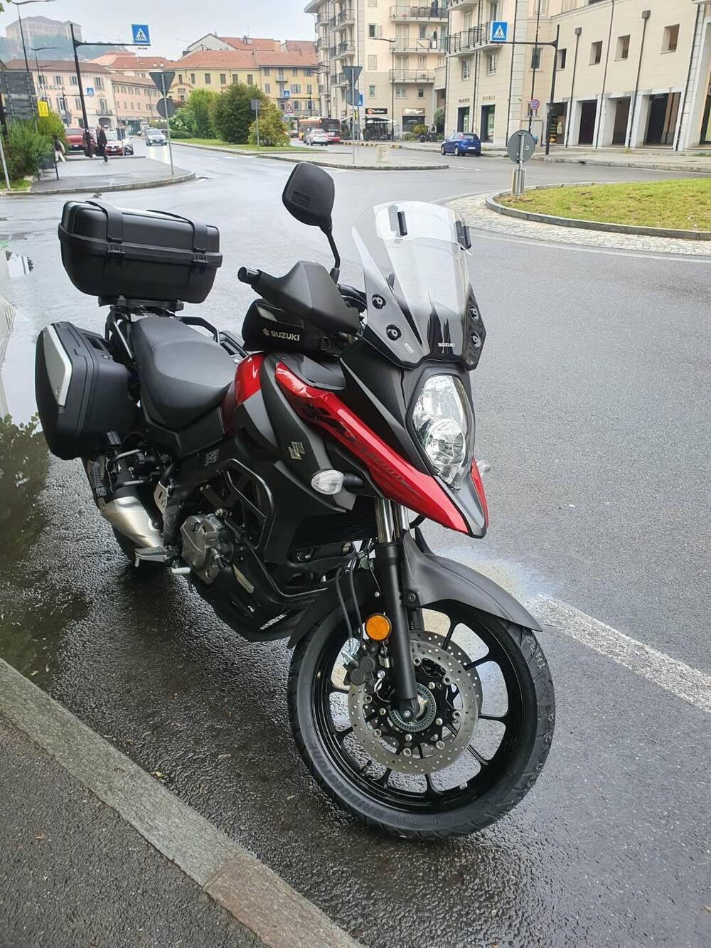 Suzuki V-Strom 650 (2021 - 25) (3)