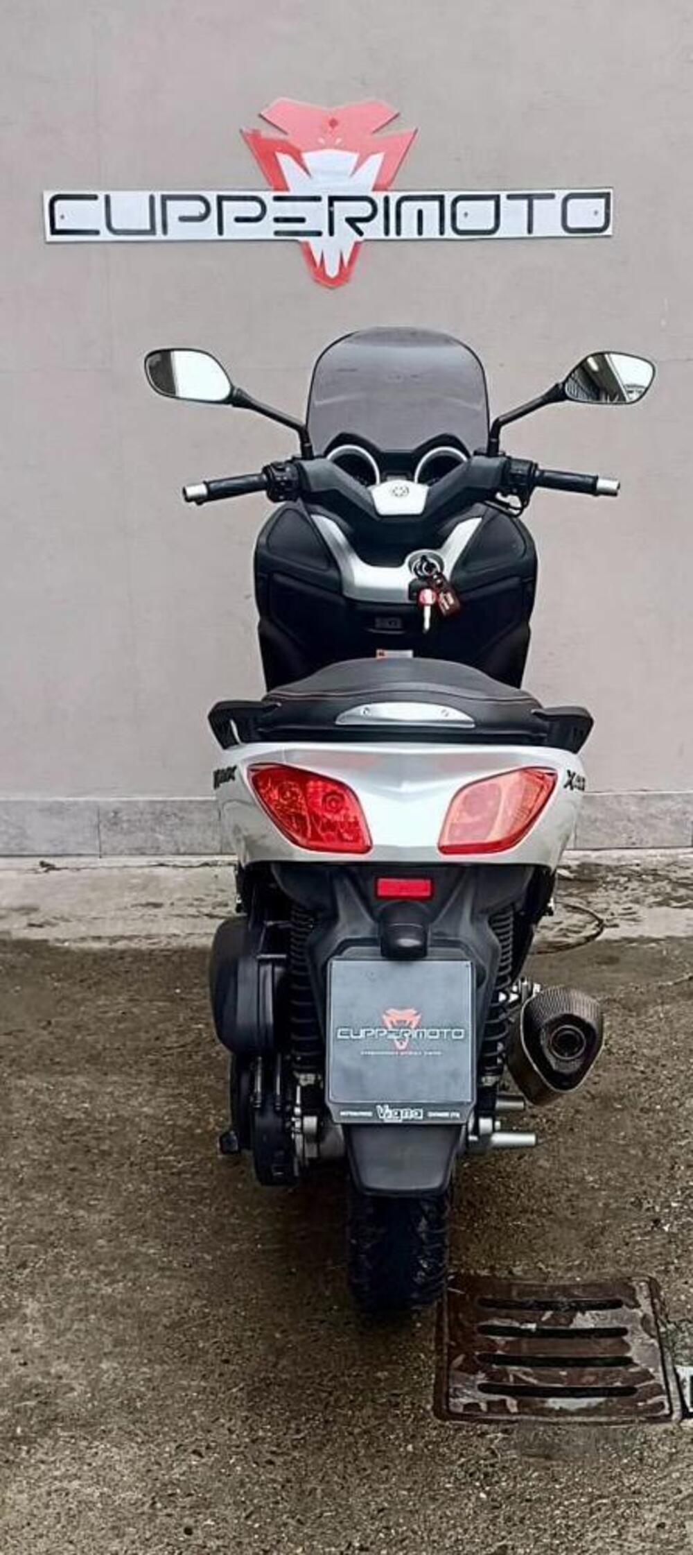Yamaha X-Max 250 (2010 - 13) (4)